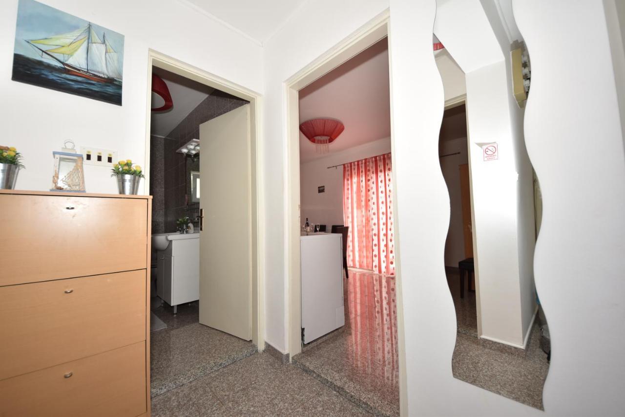Apartment Jelena Ribarica Exterior foto
